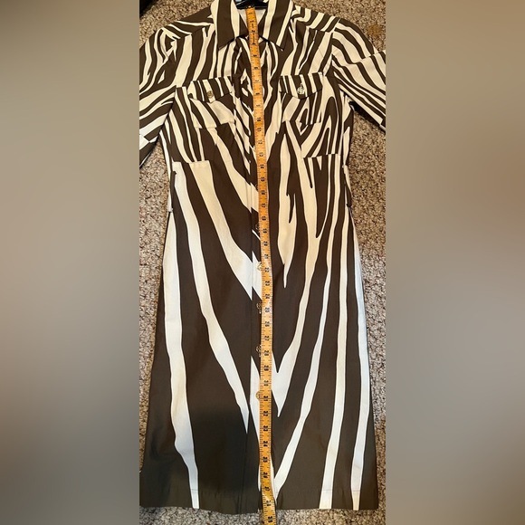 Antonio Melani Women’s Animal Print Dress, Gold Accents, Cuffed S/S, Size 2 - Picture 6 of 6